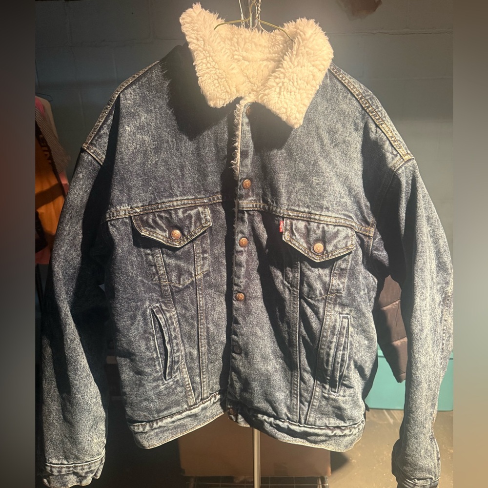 Vintage Levi's White Sherpa Lined Jacket